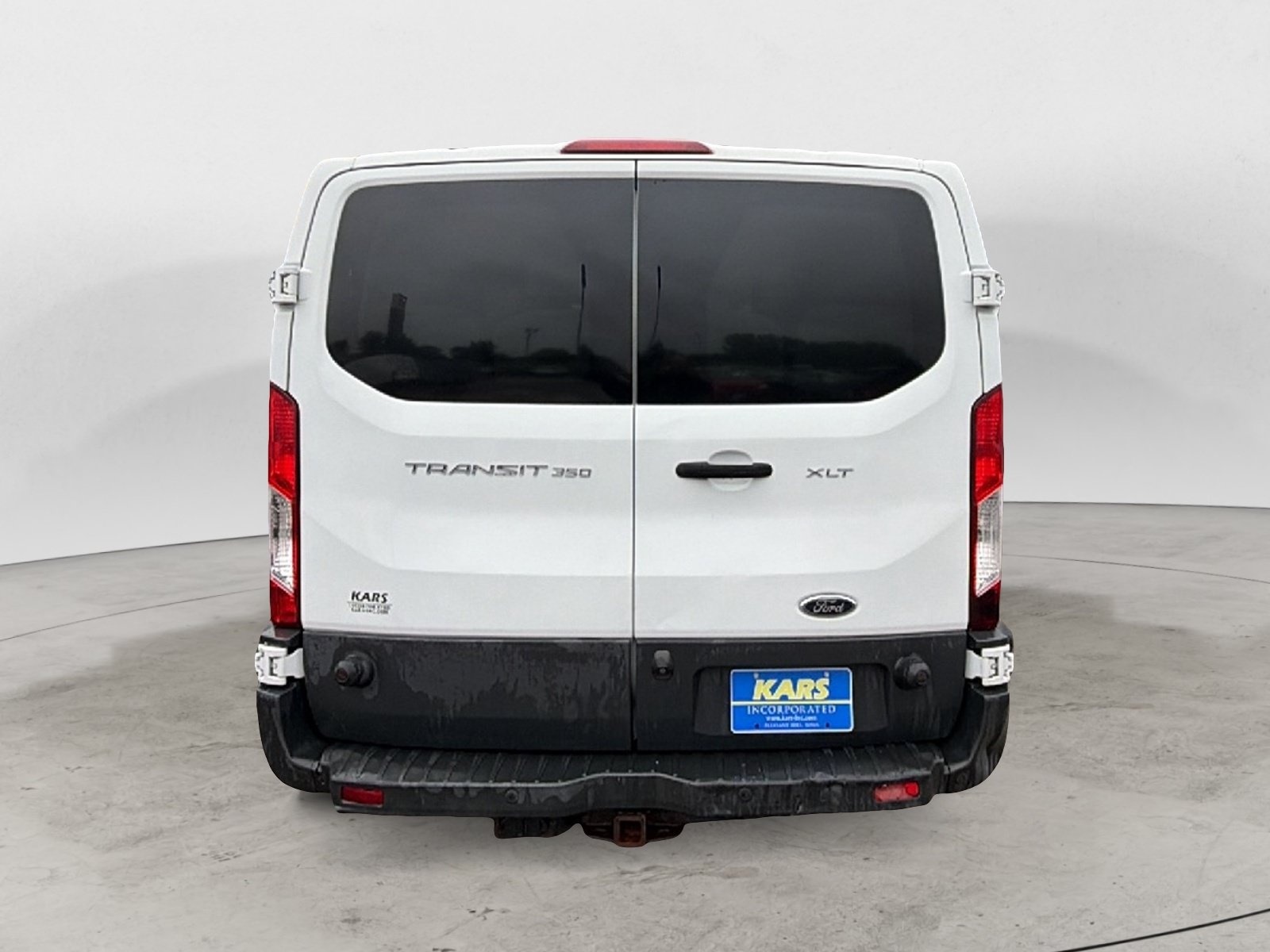 Used 2015 Ford Transit 350 XLT RWD image 4
