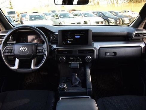 Used 2025 Toyota 4Runner 4WD image 8