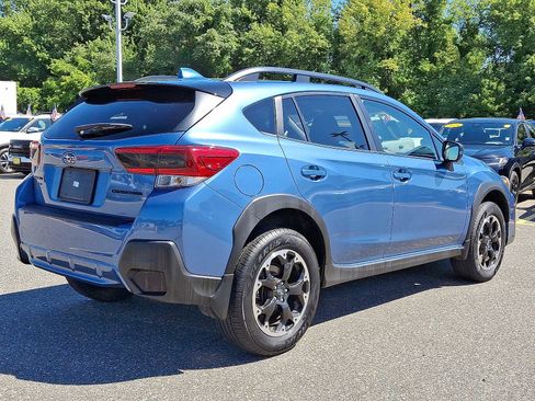 Used 2023 Subaru Crosstrek 2.0i Premium image 6