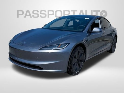 Used 2025 Tesla Model 3 RWD image 1