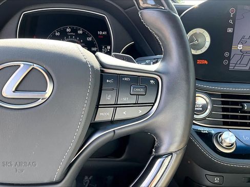 Used 2022 Lexus LS 500 AWD w/ Interior Upgrade Package image 23