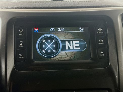 Used 2014 Jeep Cherokee Latitude w/ Comfort/Convenience Group image 19