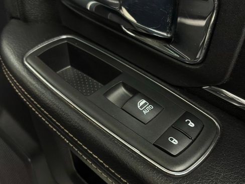 Used 2018 RAM 2500 Laramie image 34