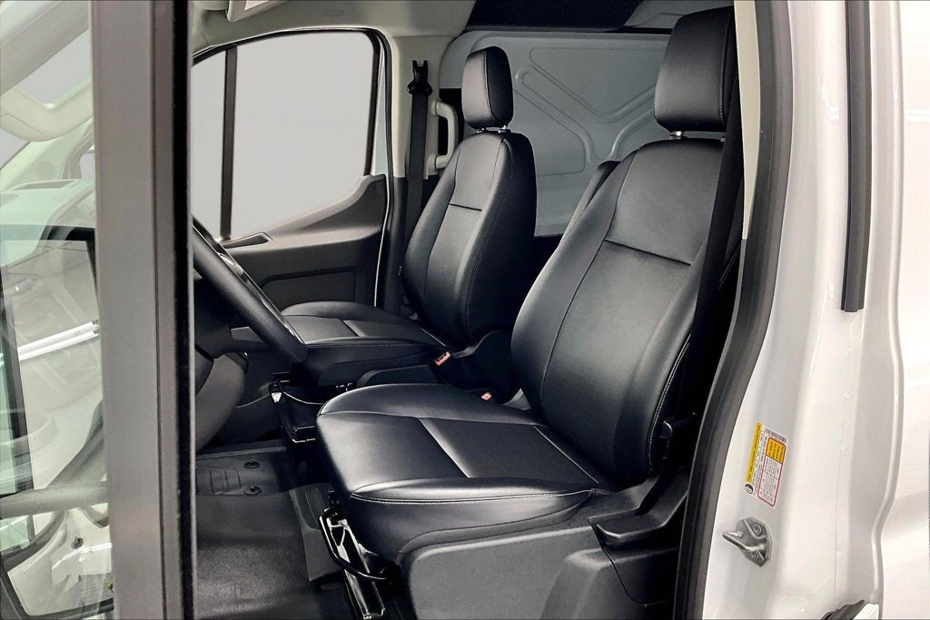 Used 2026 Ford Transit 150 Low Roof RWD image 25