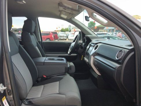 Used 2016 Toyota Tundra SR5 AWD/4WD image 27