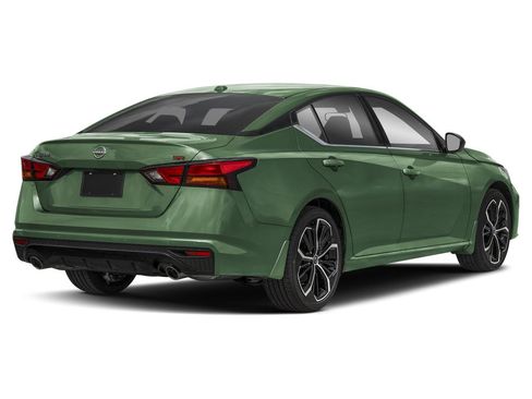 New 2026 Nissan Altima 2.5 SR FWD image 2