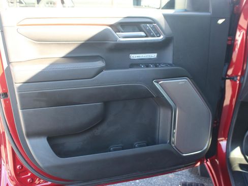 Used 2024 GMC Sierra 1500 Denali w/ Denali Reserve Package image 14