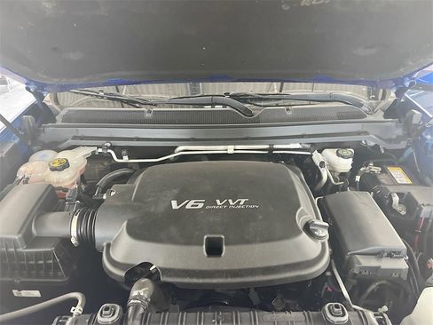 Used 2020 Chevrolet Colorado ZR2 w/ ZR2 Dusk Special Edition image 29