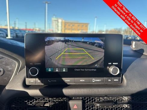 Used 2025 Honda HR-V LX image 25