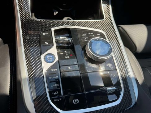 Used 2026 BMW X5 M60i AWD/4WD image 14