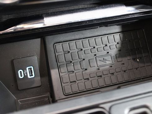 Used 2023 Ford F150 Platinum w/ Equipment Group 701A High image 54