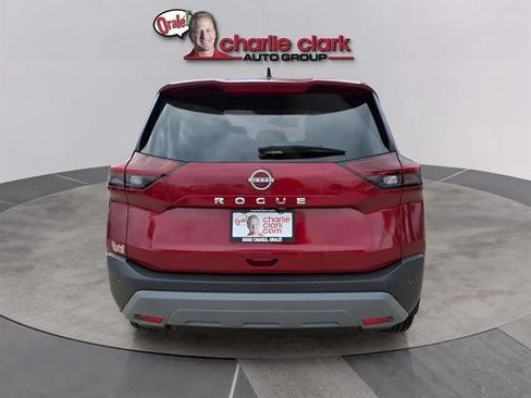 Certified 2023 Nissan Rogue S image 24