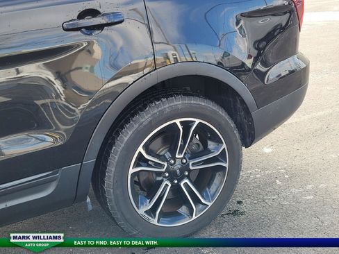 Used 2015 Ford Explorer Sport w/ Equipment Group 401A image 10