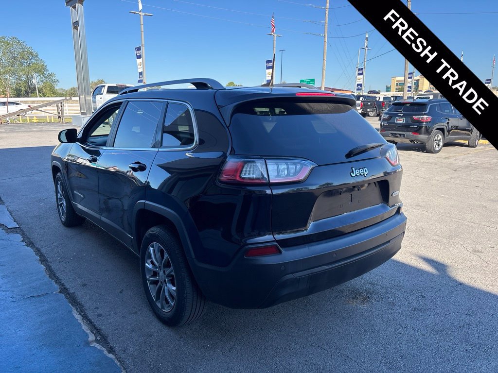 Used 2021 Jeep Cherokee Latitude Plus FWD image 3
