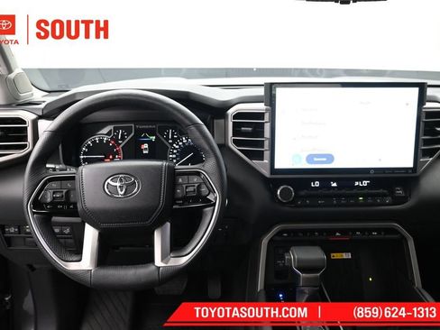 Used 2023 Toyota Tundra Limited AWD/4WD image 11