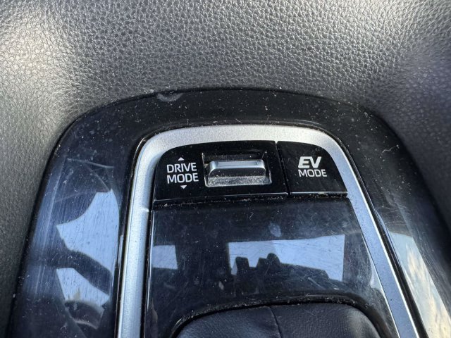 Used 2024 Toyota Corolla SE FWD image 35
