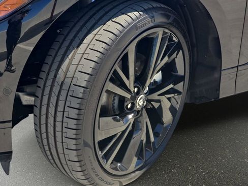 Used 2024 Jaguar I-PACE R-Dynamic HSE image 33