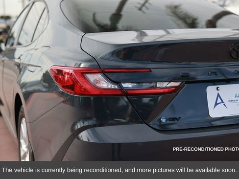 Used 2025 Toyota Camry LE w/ Convenience Package image 13