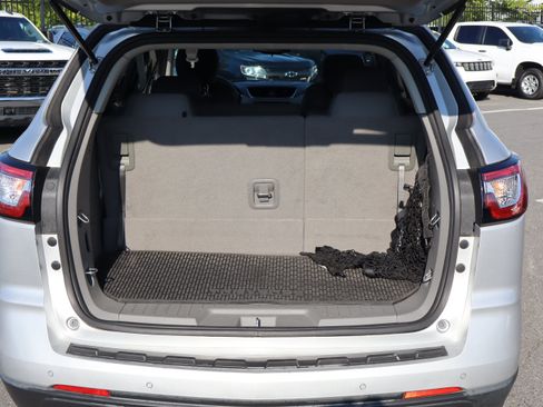 Used 2017 Chevrolet Traverse LT AWD/4WD image 31