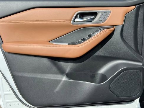 New 2026 Nissan Rogue Platinum w/ Platinum Premium Package image 13