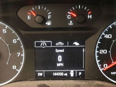 Used 2018 GMC Acadia SLE AWD/4WD image 17
