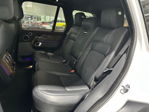 Used 2019 Land Rover Range Rover Supercharged AWD/4WD image 6