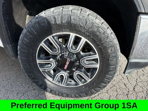 Used 2023 GMC Sierra 2500 Pro w/ Convenience Package RWD image 2