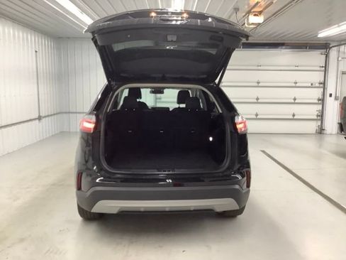 Used 2024 Ford Edge SEL w/ Convenience Package AWD/4WD image 6
