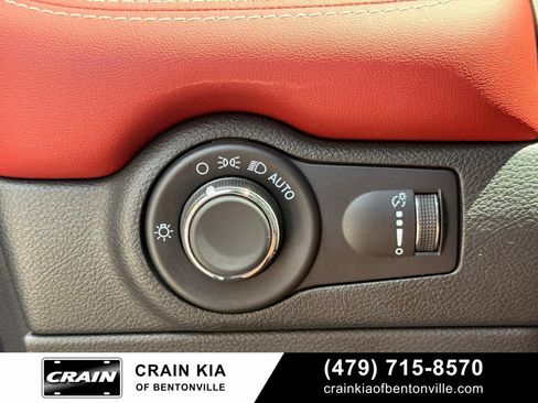 Used 2023 Dodge Durango SRT Hellcat AWD/4WD image 8