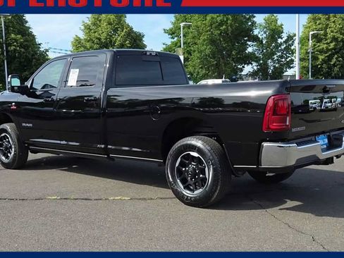 New 2026 RAM 2500 Laramie AWD/4WD image 2