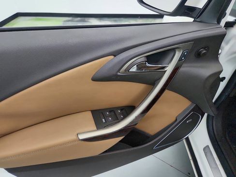 Used 2012 Buick Verano Leather image 18