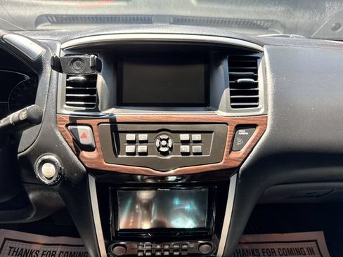 Used 2014 Nissan Pathfinder SL AWD/4WD image 26