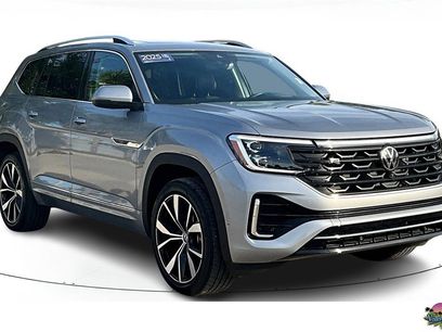 Certified 2025 Volkswagen Atlas SEL Premium R-Line