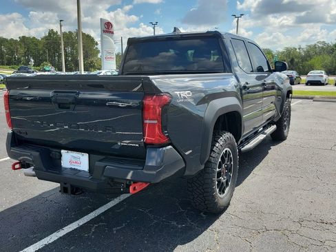 New 2025 Toyota Tacoma TRD Off-Road image 3