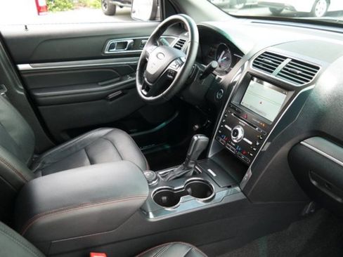 Used 2017 Ford Explorer Sport w/ Equipment Group 401A AWD/4WD image 35