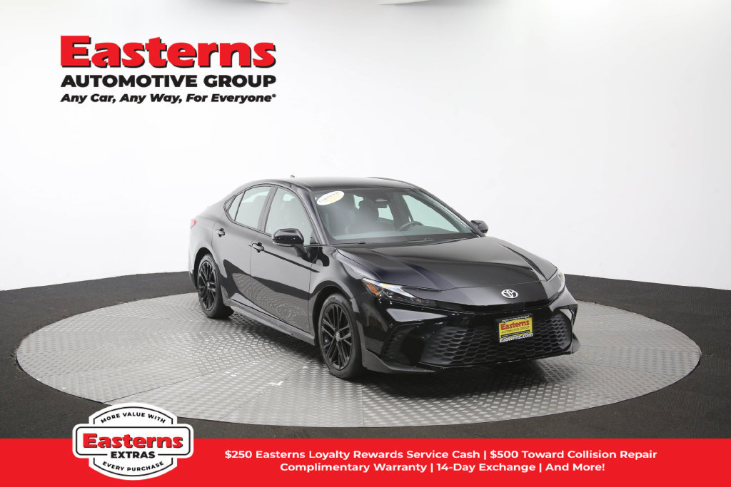 Used 2025 Toyota Camry SE FWD image 51