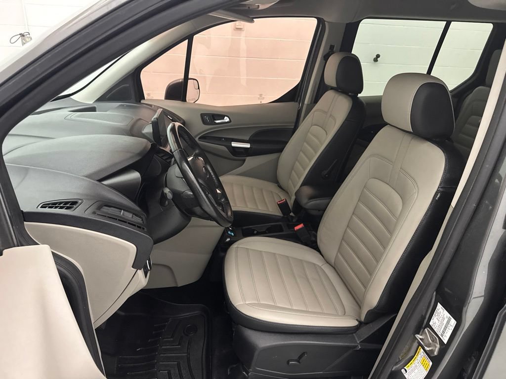 Used 2019 Ford Transit Connect Titanium FWD image 19