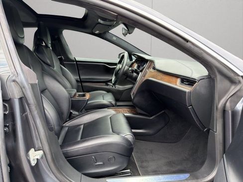 Used 2018 Tesla Model S 100D image 13