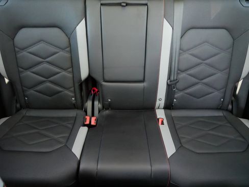 Certified 2024 Volkswagen Atlas Peak Edition SE AWD/4WD image 13