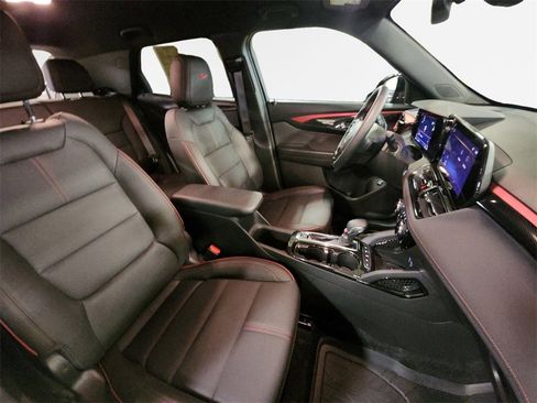 Certified 2025 Chevrolet TrailBlazer RS w/ Convenience Package image 26