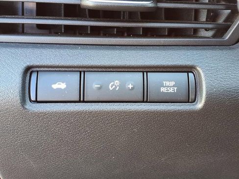 Used 2022 Nissan Altima 2.5 SR image 13