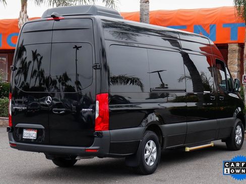Used 2020 Mercedes-Benz Sprinter 2500 image 9