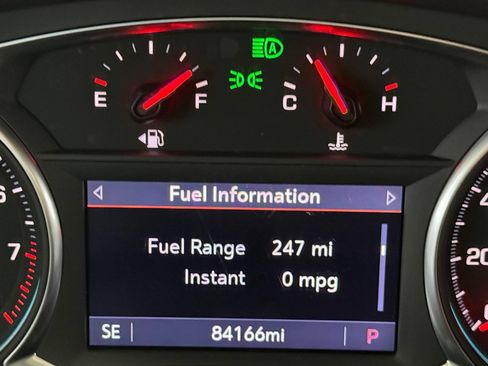 Used 2020 Chevrolet Traverse LT w/ Driver Confidence II Package AWD/4WD image 14