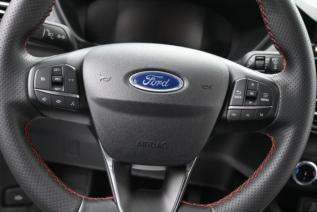 Certified 2025 Ford Escape ST-Line AWD/4WD image 14