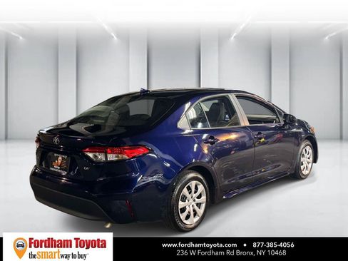 Used 2025 Toyota Corolla LE FWD image 7
