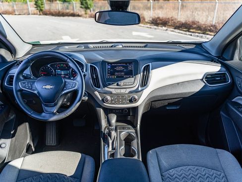Used 2024 Chevrolet Equinox LT image 21