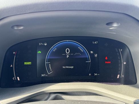 Used 2025 Toyota Camry LE image 23