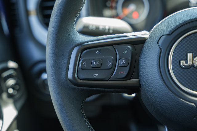 New 2026 Jeep Gladiator Sport AWD/4WD image 42