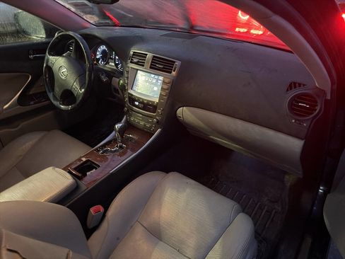 Used 2008 Lexus IS 250 AWD image 9