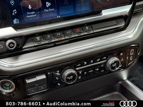 Used 2024 Chevrolet Silverado 3500 High Country w/ High Country Premium Package AWD/4WD image 29